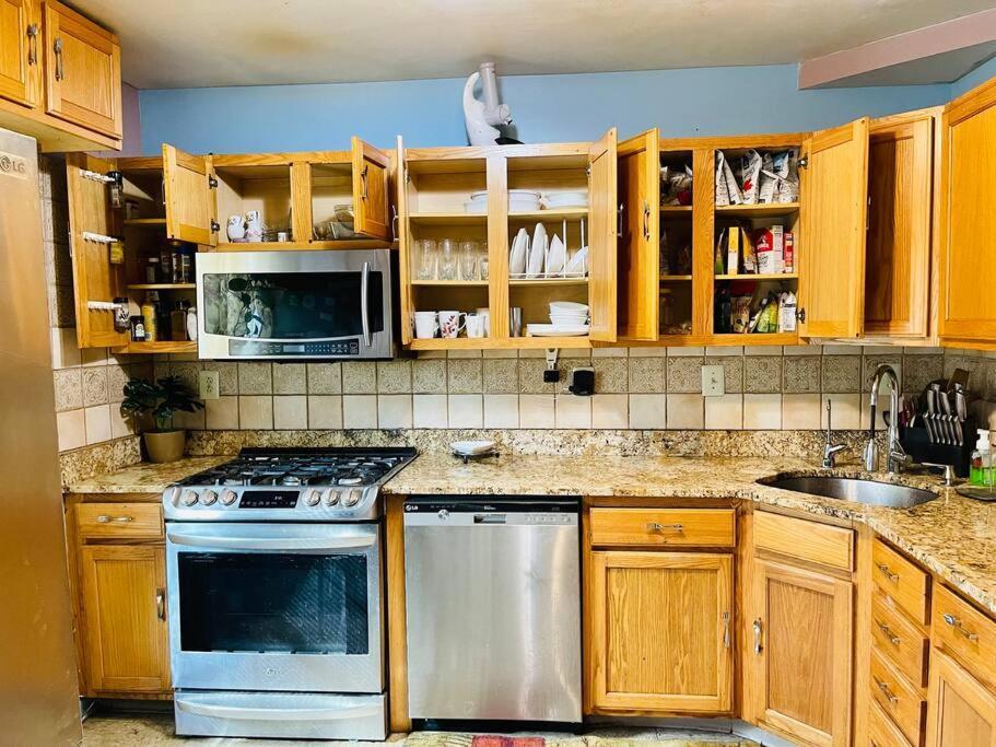 Colorful 3 Bedrooms Twin Home Near Center Philadelphia Ngoại thất bức ảnh